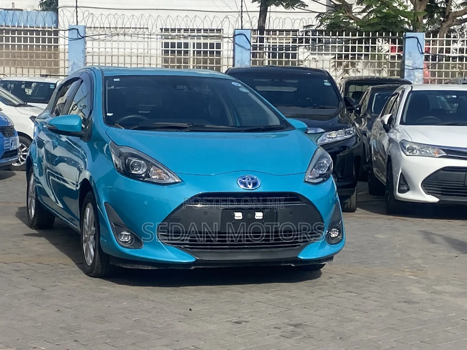 Toyota Aqua 2019 Green
