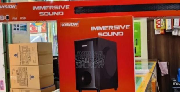 Immersion Vision Sound Barstool