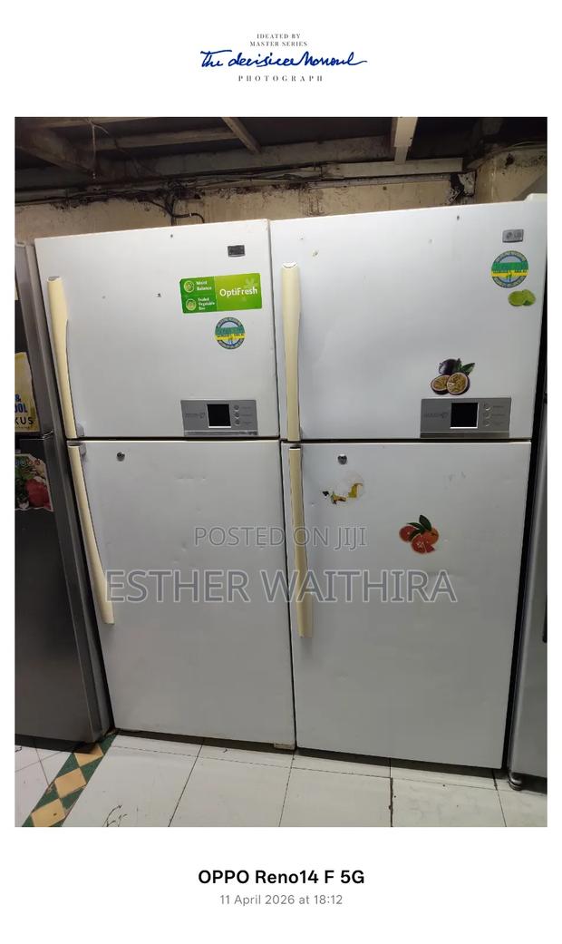 Super Clean Lg Inverter Fridge on Sale