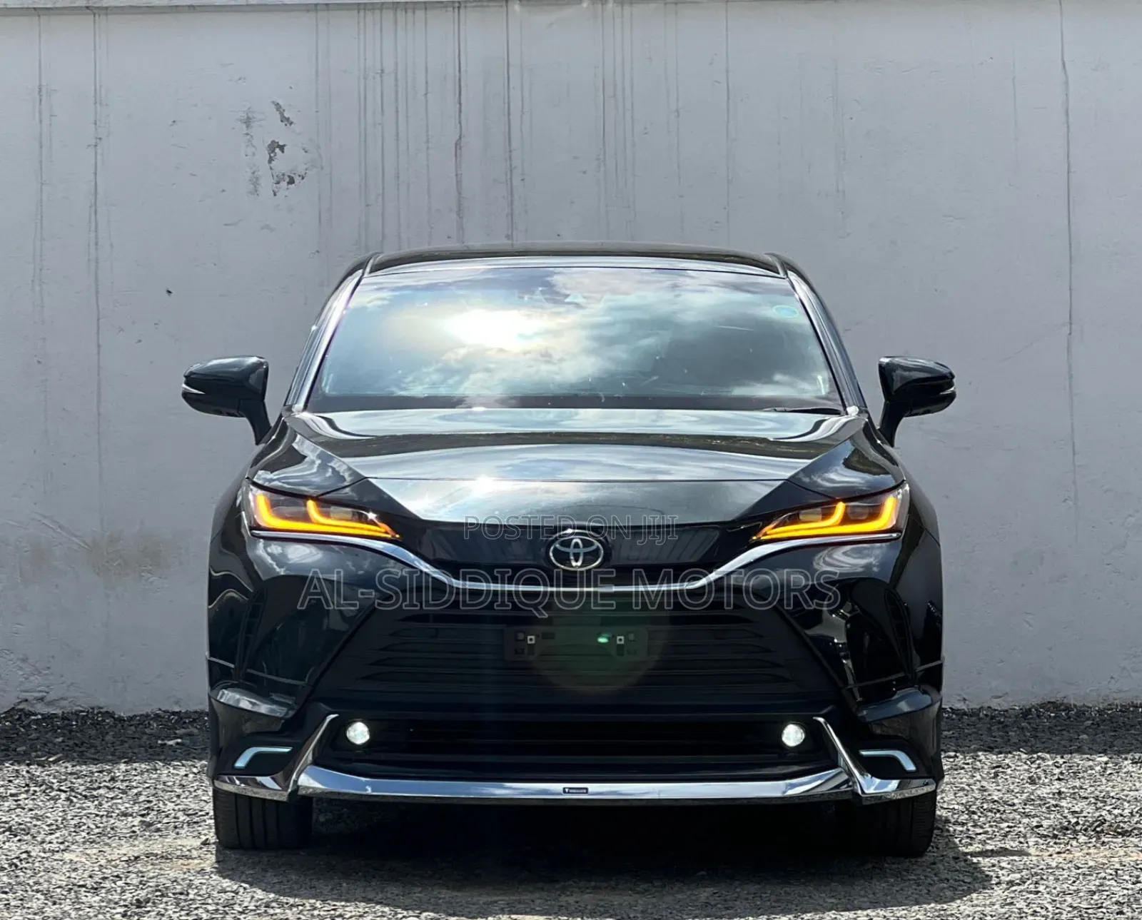 Toyota Harrier 2.0 2020 Black