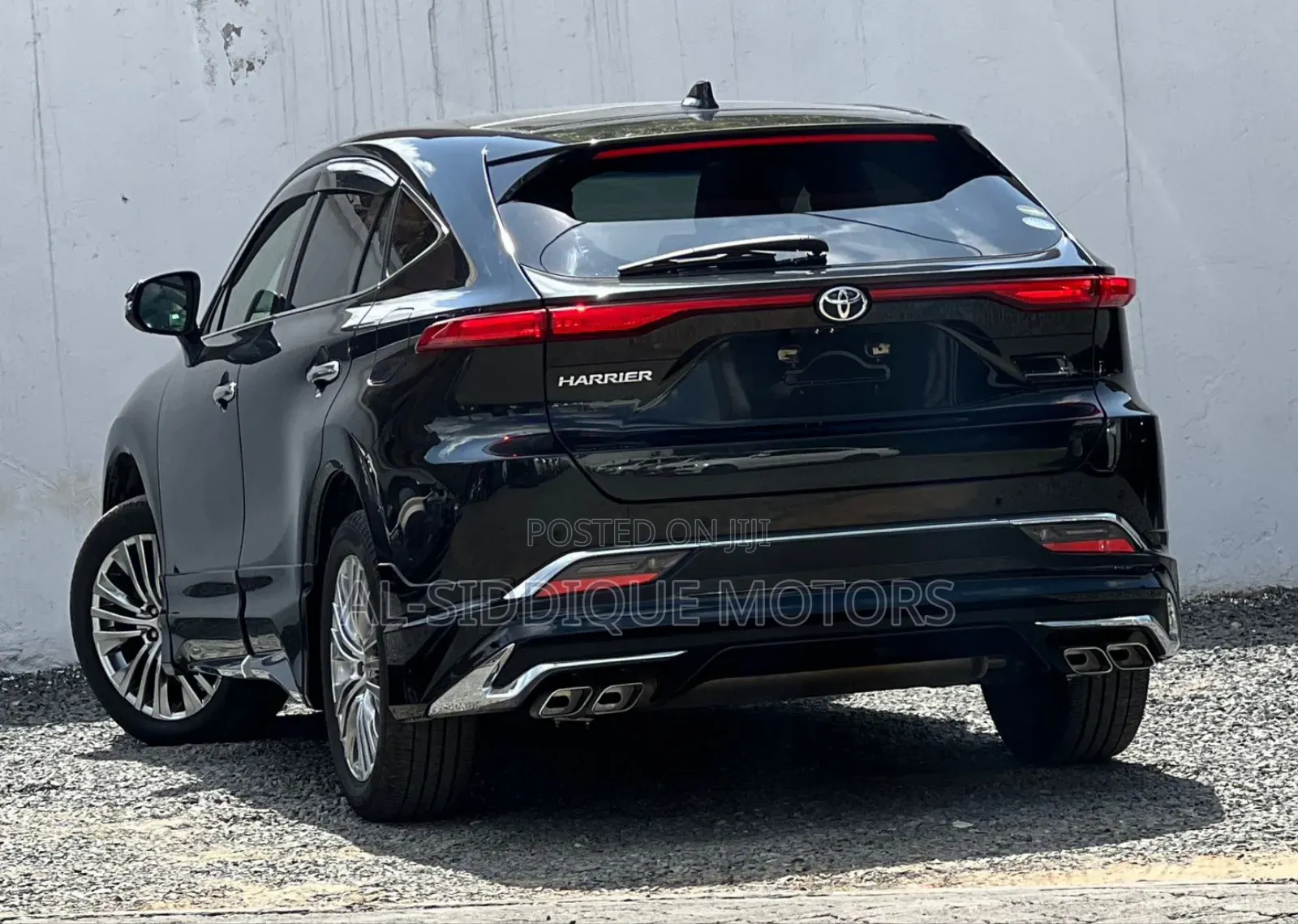 Toyota Harrier 2.0 2020 Black