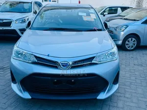 Toyota Corolla Fielder 1.5 Hybrid FWD 2020 Silver