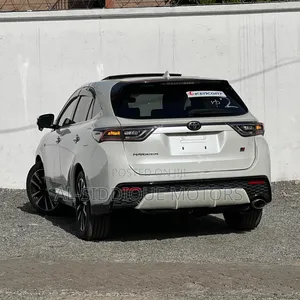 Toyota Harrier 2.0 Turbo GR Sport 2019 White