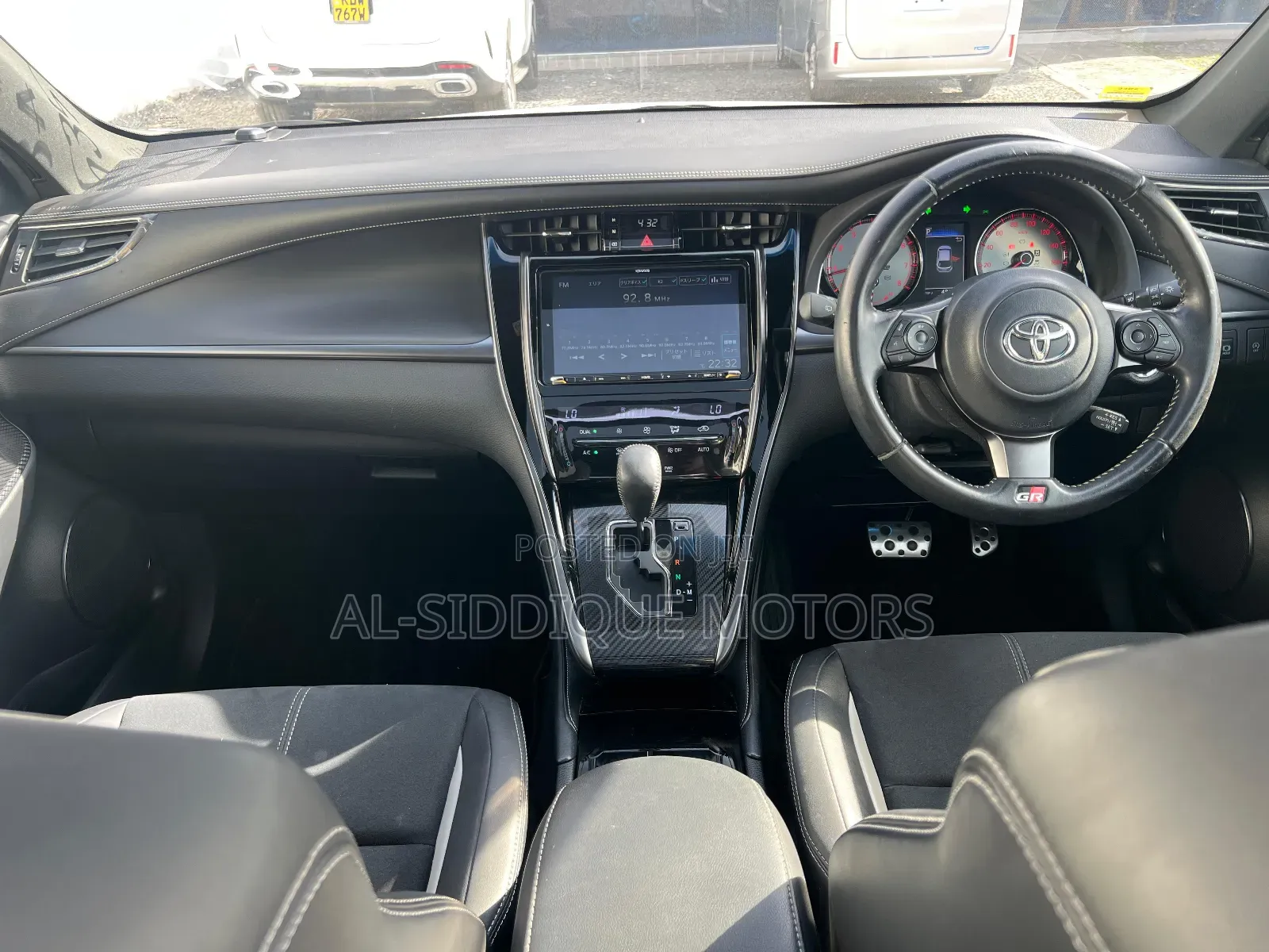 Toyota Harrier 2.0 Turbo GR Sport 2019 White