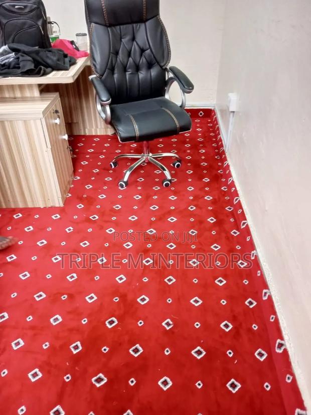 Elegant Red Vip Carpet With Dotted Texture | Premium Flooring