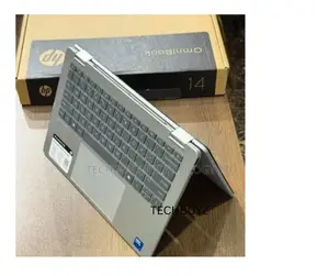 New Laptop HP OmniBook 5 14" 16GB Intel Core 7 SSD 512GB