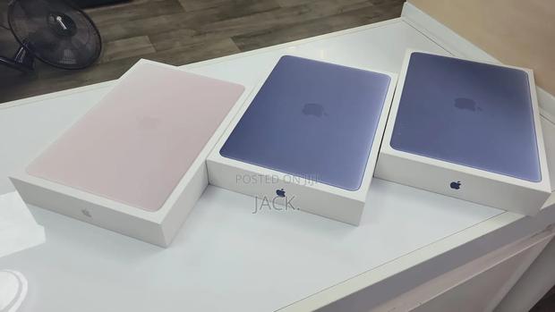 New Laptop Apple MacBook Neo 2026 8GB SSD 256GB