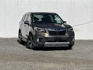 Subaru Forester Touring AWD 2019 Gold