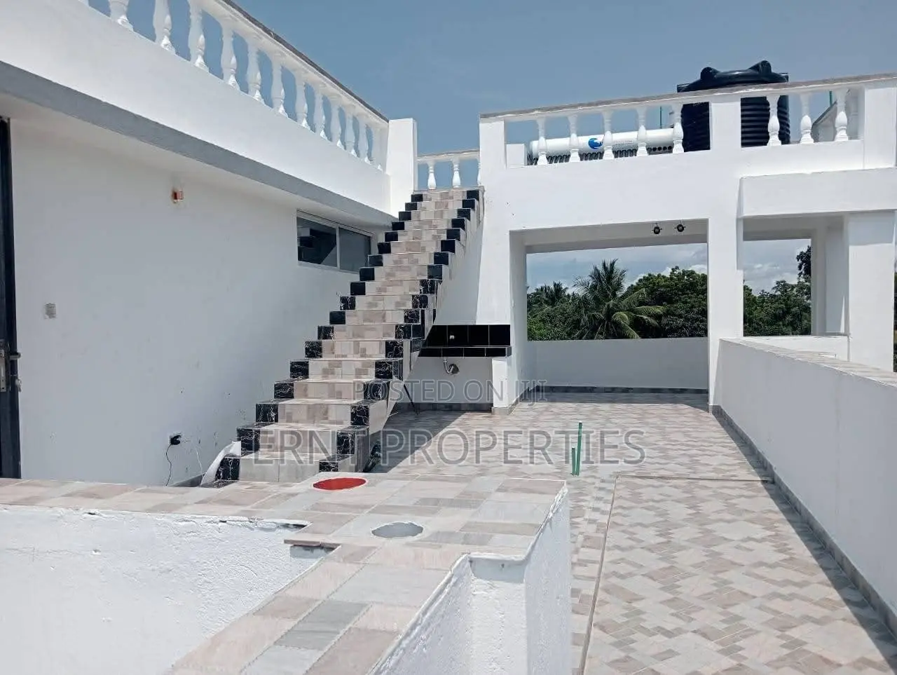 4bdrm Mansion in Diani for sale