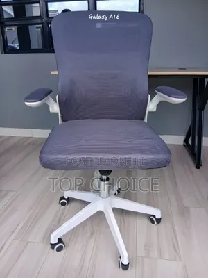 Foldable Armrest Office Chairs