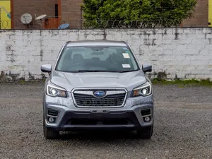 Subaru Forester Base AWD 2019 Silver
