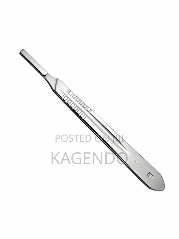 Scalpel Handle No. 4