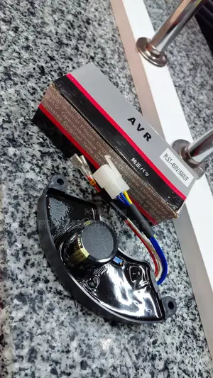 6.5kw/8kw Avr 8 Wire High Voltage for 3 Phase Generator
