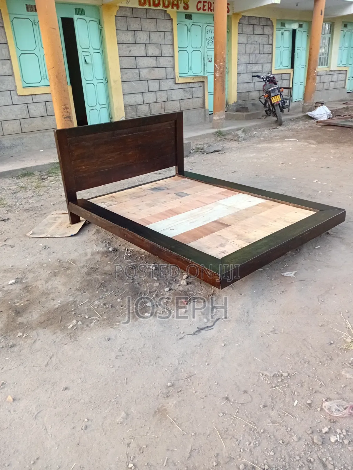 4x6 Floating Bed