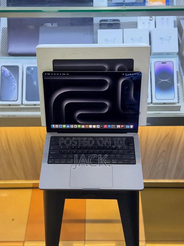 Apple MacBook Pro 2024 M4 Pro 14-inch 24GB Apple M4 Pro SSD 512GB