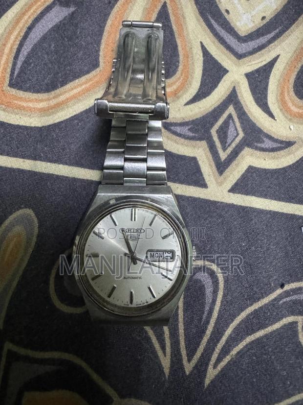 Seiko 5 Automatic - thumbnail 2