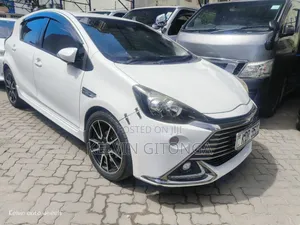 Toyota Aqua 2018 White