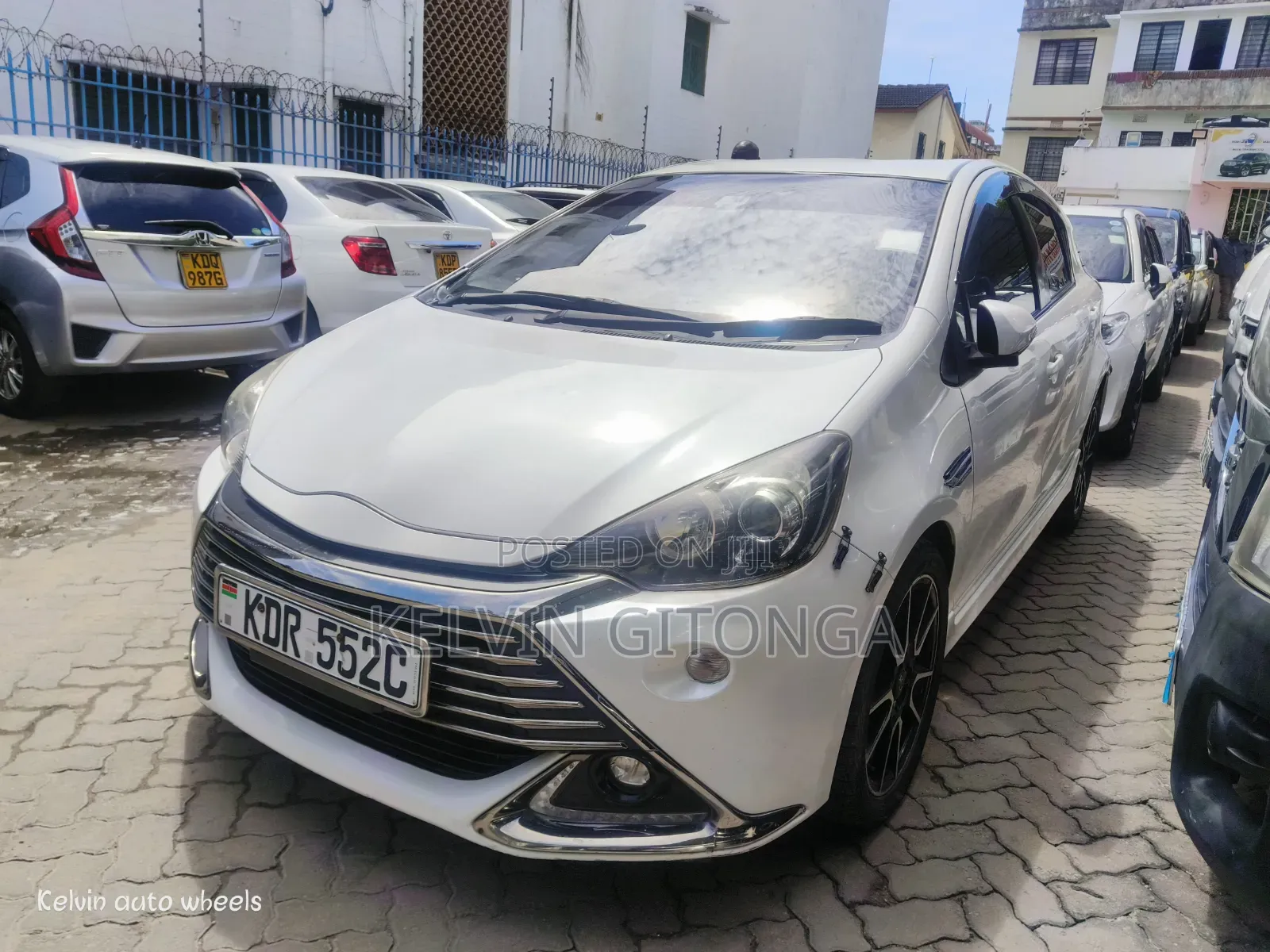 Toyota Aqua 2018 White
