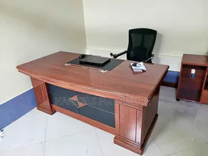 Office Desk Executive Professional Office Setup