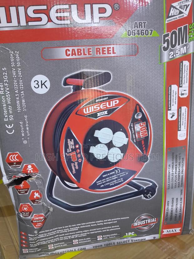 Extension Reel 2.5mm2 Cable 50metres - thumbnail 2