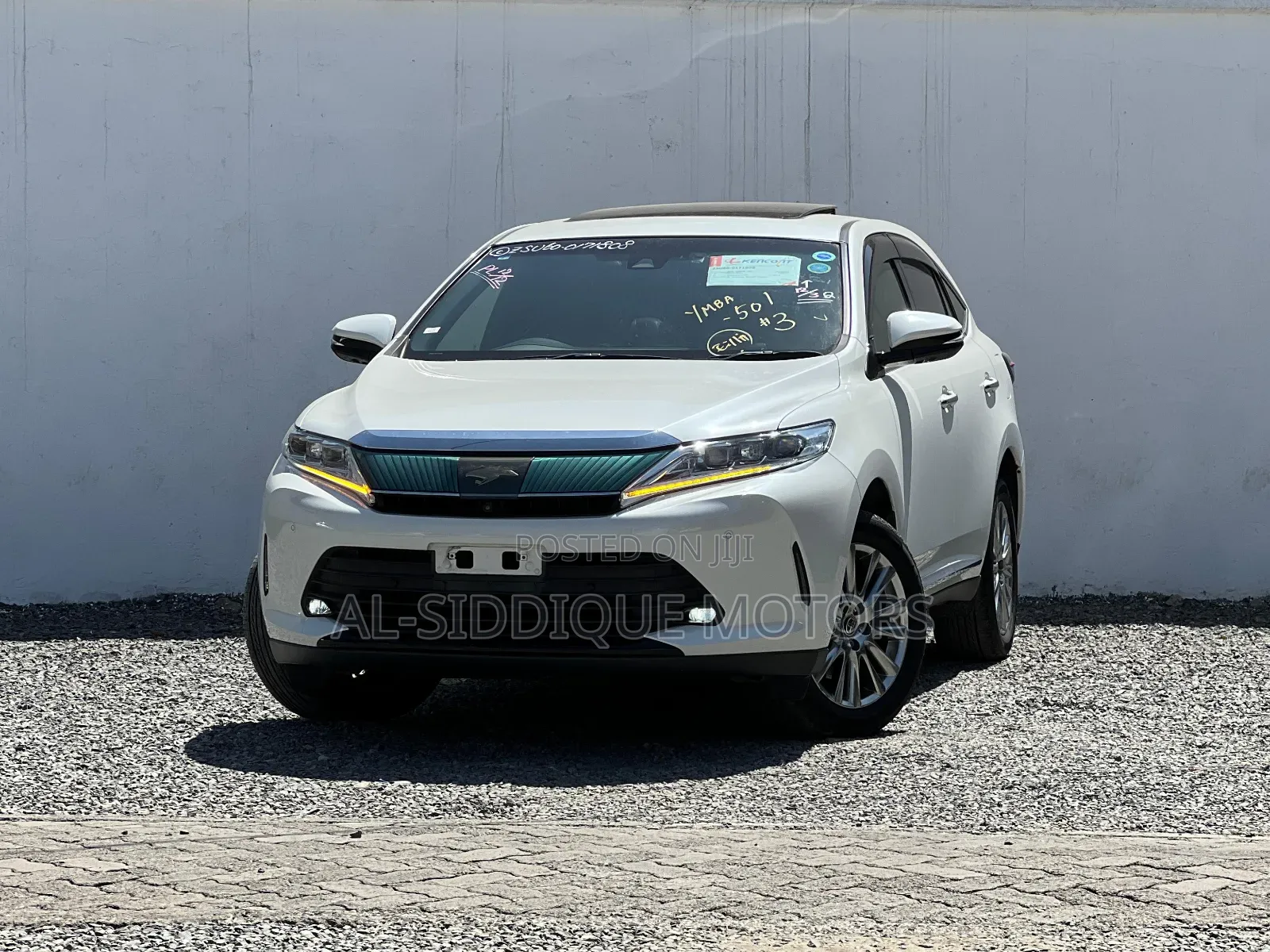 Toyota Harrier 2.0 2019 Brown