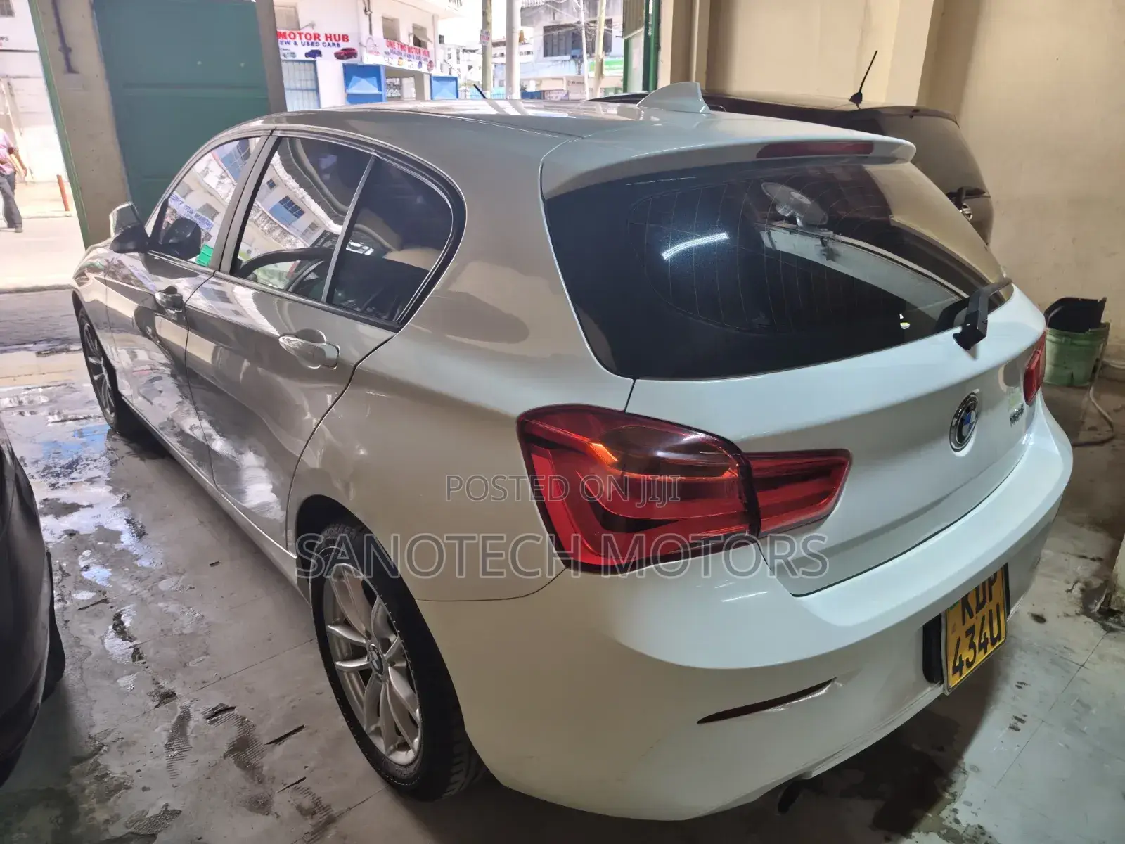 BMW 118i 2017 White