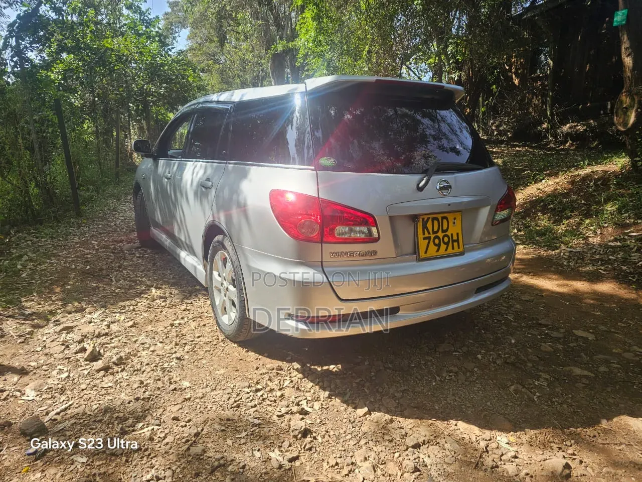 Nissan Wingroad 2014 Silver