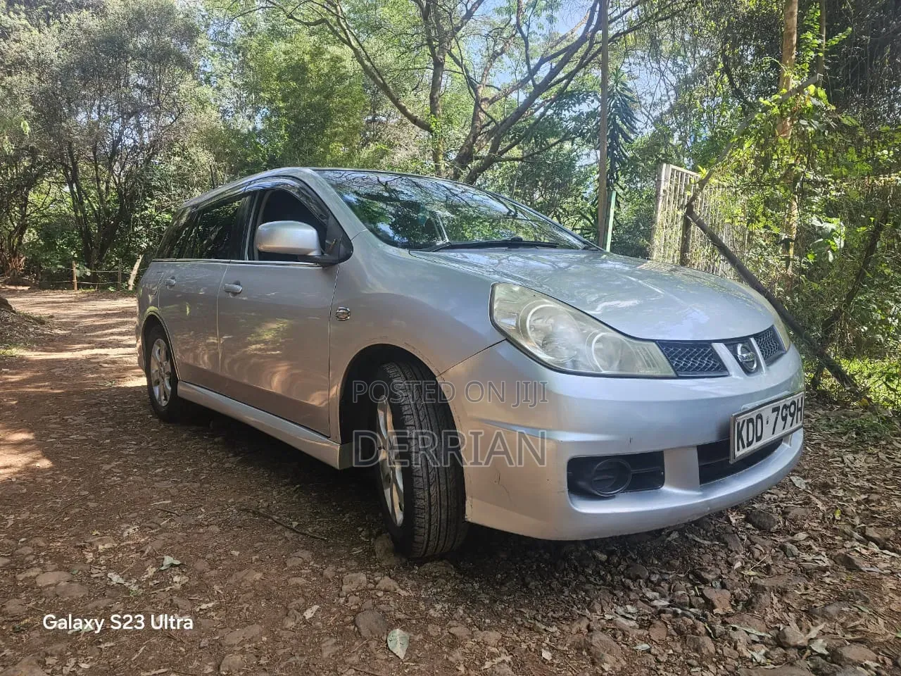 Nissan Wingroad 2014 Silver