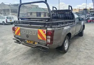Toyota Hilux 2017 Gray