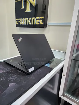 Laptop Lenovo ThinkPad X1 8GB AMD Ryzen 5 SSD 256GB