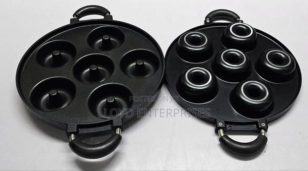 7 Holes Die Cast Heavy Donut Pan