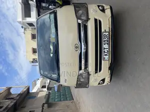 Toyota HiAce 2011 Beige