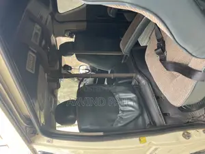 Toyota HiAce 2011 Beige