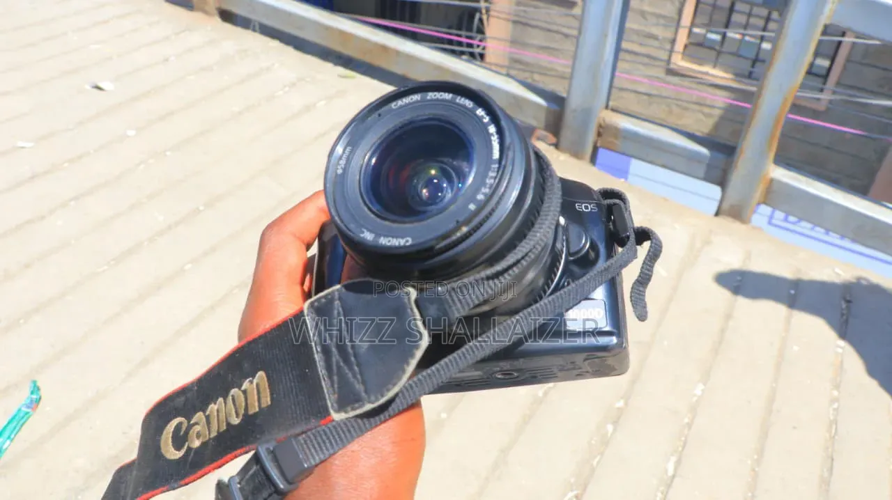 Cannon 1000d Camera