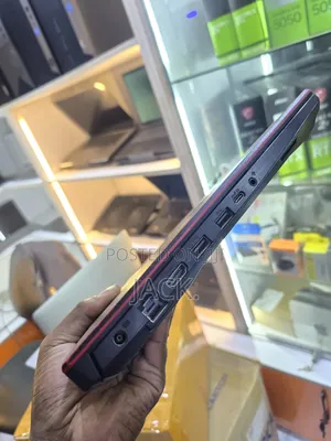 Laptop Asus TUF Dash F15 8GB Intel Core i5 SSD 256GB