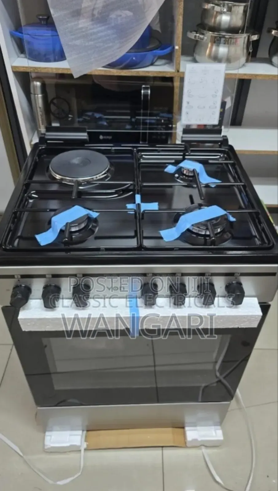 Black Elitevon 60*60 Standing Cooker. Clean
