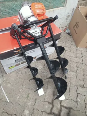 4 Stroke Earth Auger