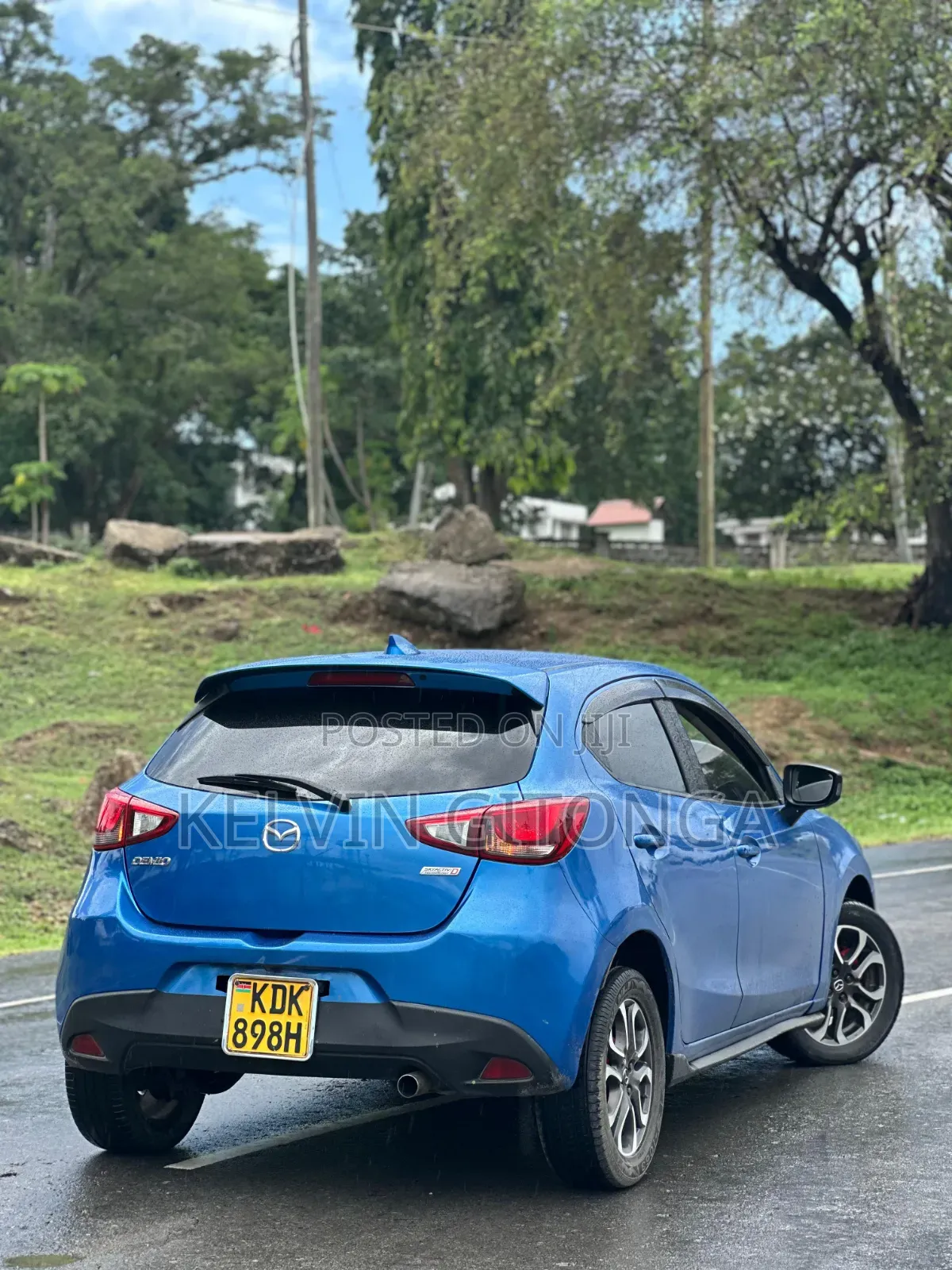 Mazda Demio 2016 Blue