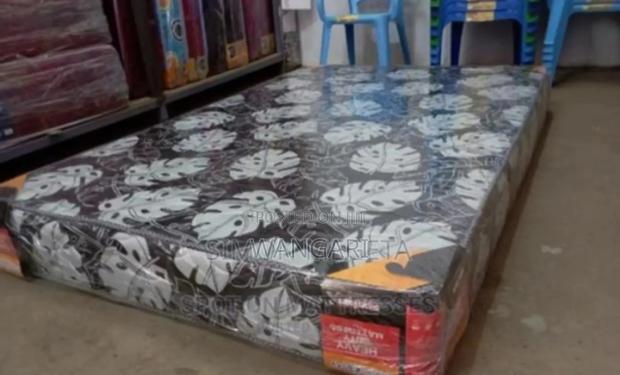 Gray Mattress 4*6 10inches - main view