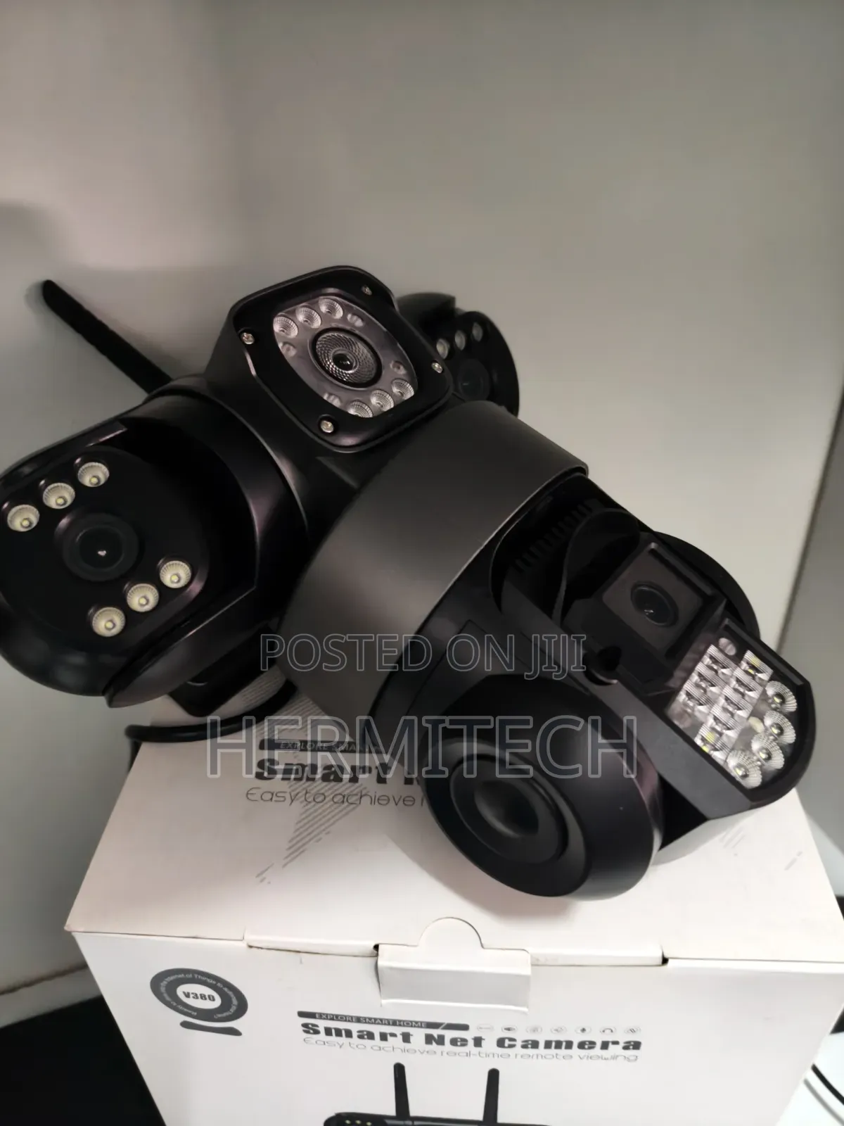 Three-Eye Triple Lens 4g Electric Model CCTV Camera