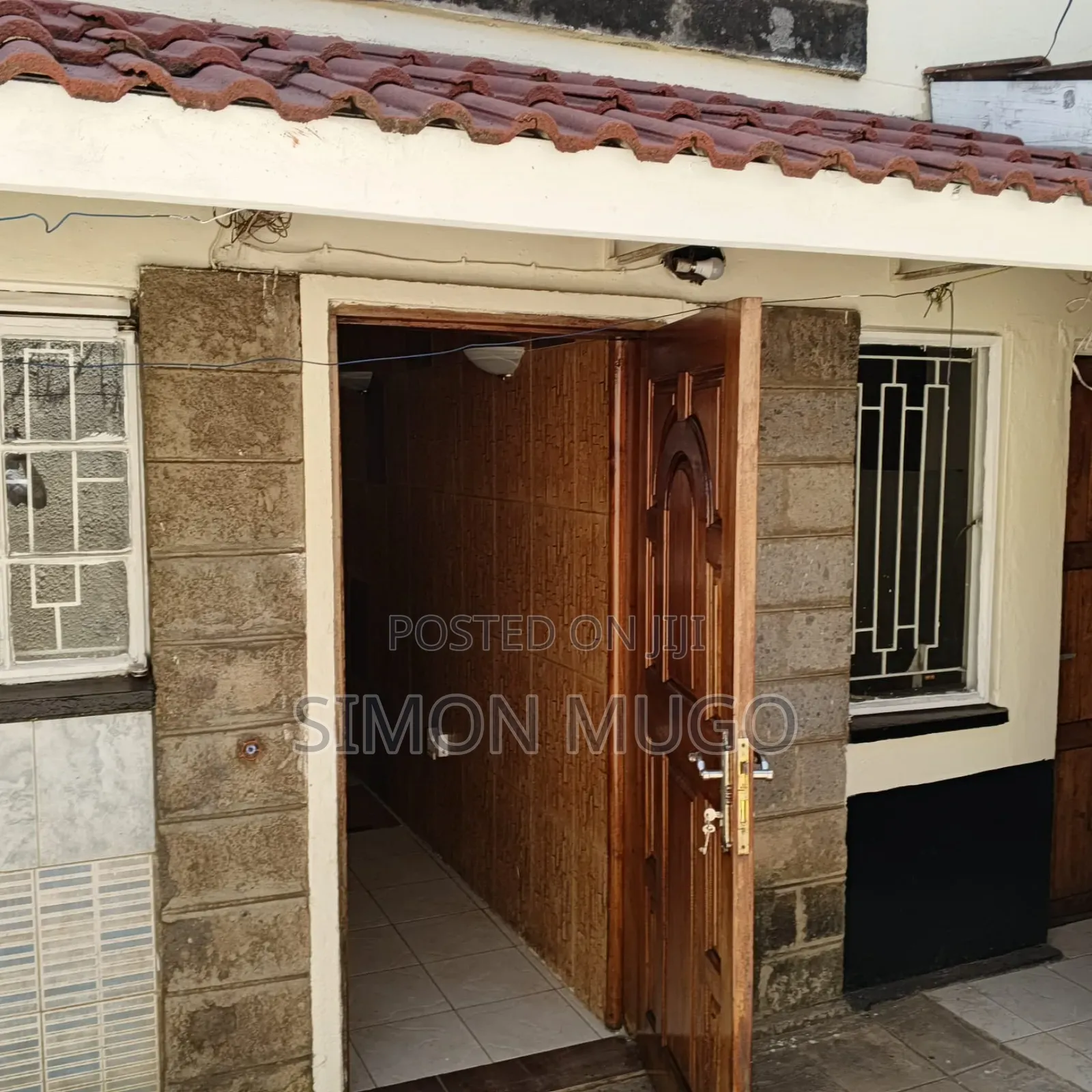 3bdrm Maisonette in Woodley Estate for sale