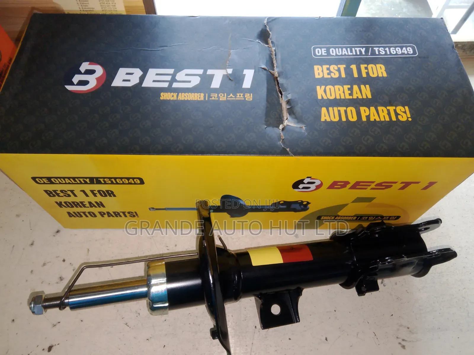 Front Shock Absorbers Right Side Kia Cerato 2013 (Best1 Brand)