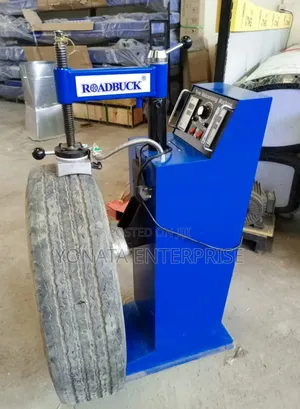 Roadbuck Tyre Vulcanizing Machine