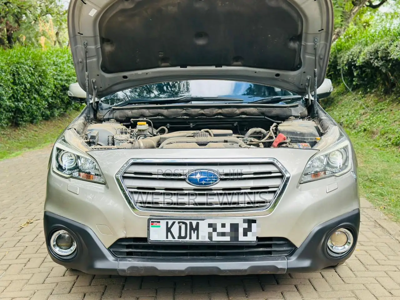 Subaru Outback 2.5i Limited AWD 2017 Gold
