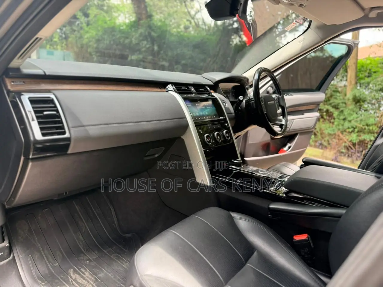 Land Rover Discovery 2018 Gray
