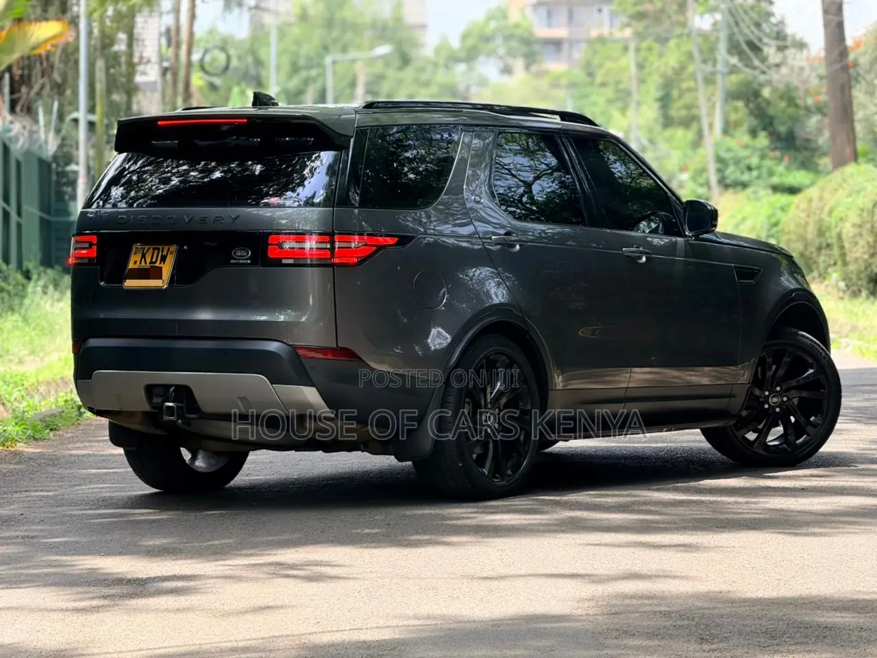 Land Rover Discovery 2018 Gray