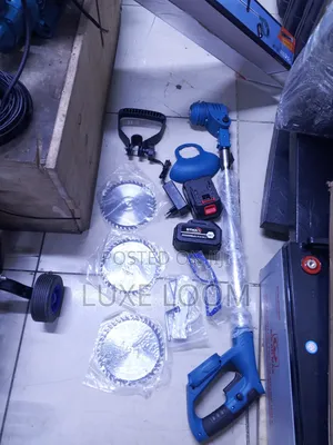 Cordless Brush Cutter Machine/ Grass Cutter Machine