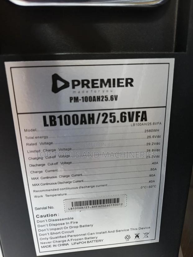 25.6v 100ah Premier Wall Mounted Lifep04 Lithium Battery - thumbnail 3