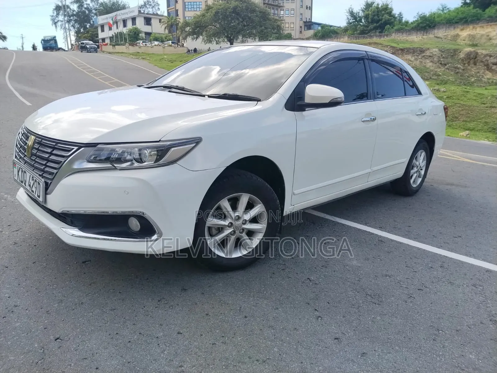 Toyota Premio 2018 White