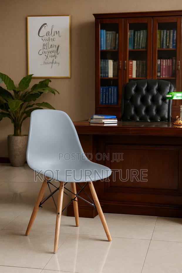 Dining Chairs; Eames Non Padded Home Hotel Dining Chairs - thumbnail 2